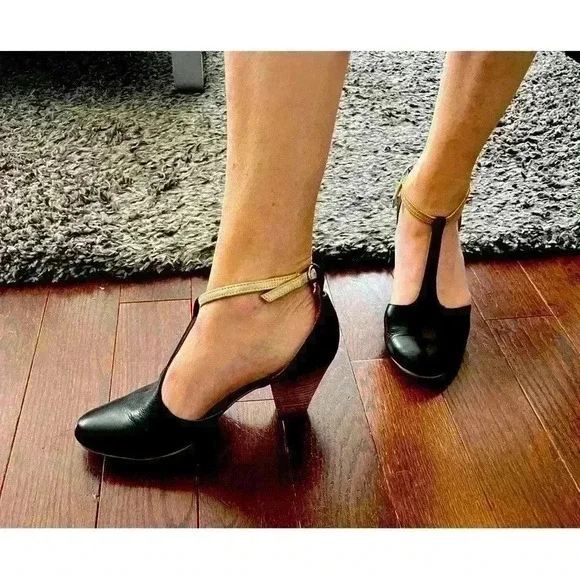 Bueno  Vintage Style Shoes - Picture 1 of 10